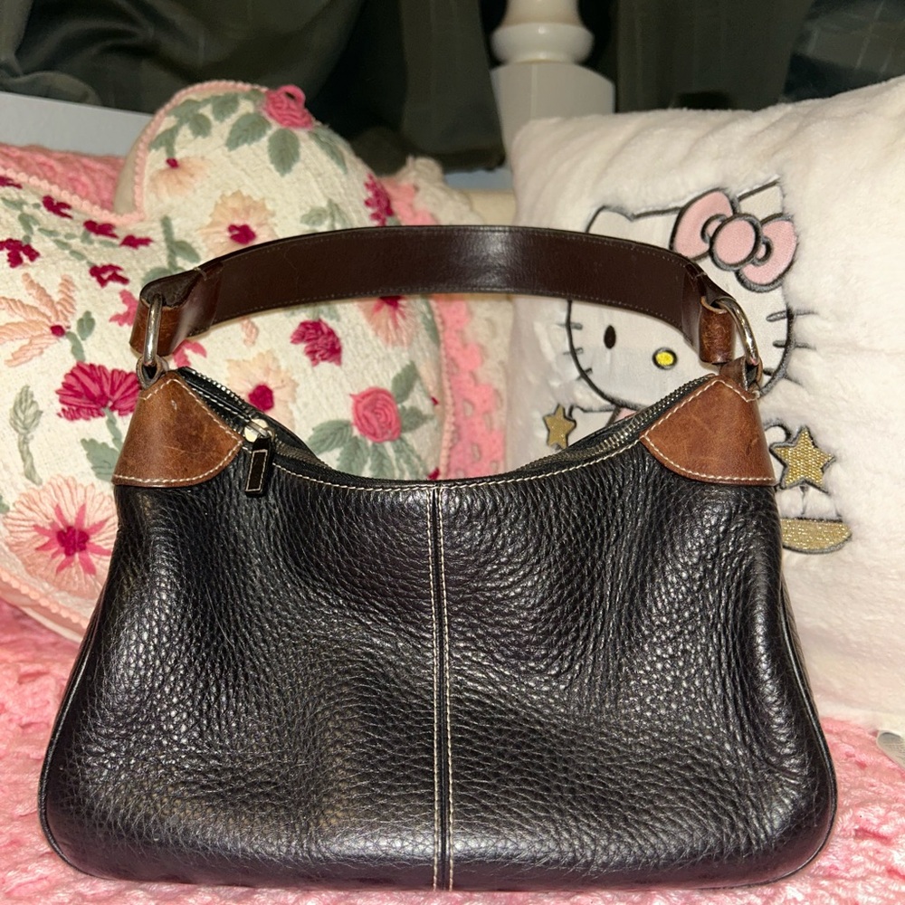 Dooney and Bourke shoulder bag